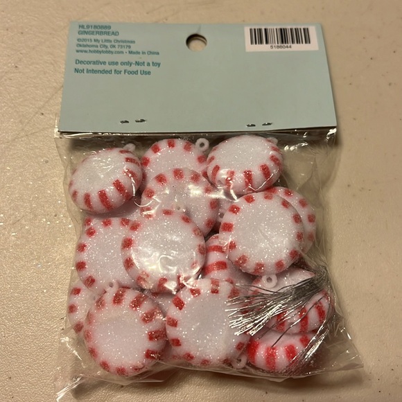 Fake candy ornaments for tree or for presents. - Picture 2 of 2
